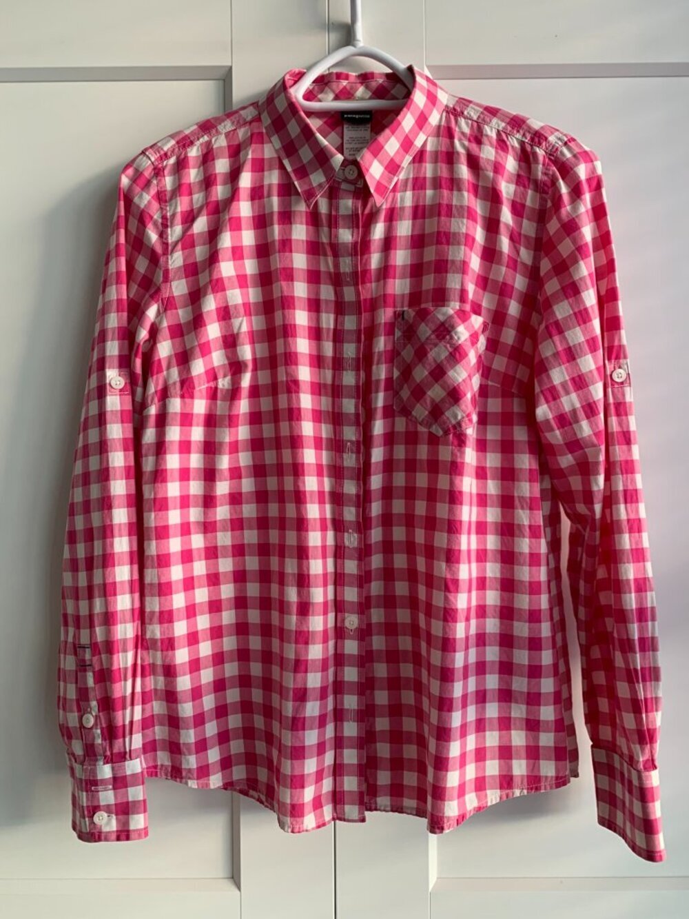 Patagonia 100% organic Cotton Women's Long Sleeve Pink plaid  Shirt size 6